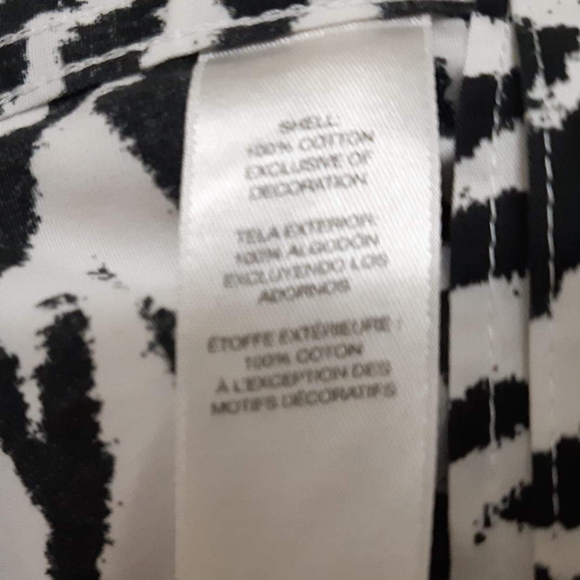Chico's Shacket Blazer Size 2 - Picture 3 of 3